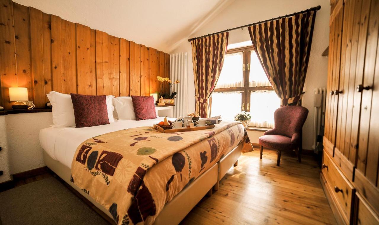 Hotel La Grange Courmayeur Buitenkant foto