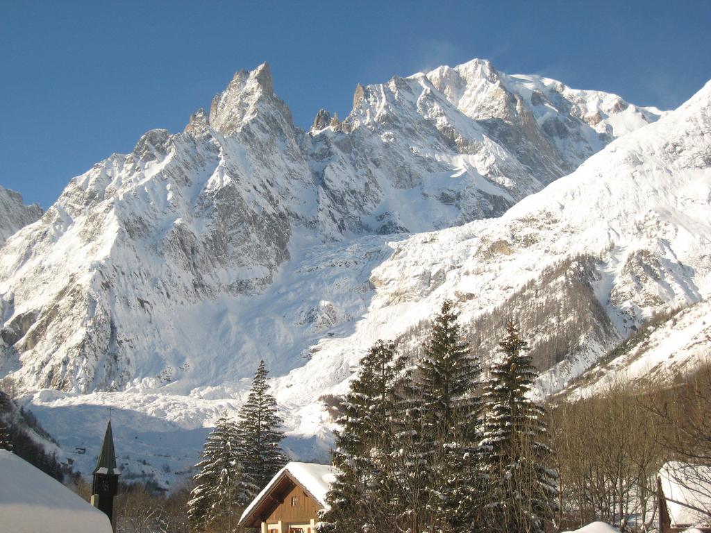 Hotel La Grange Courmayeur Buitenkant foto