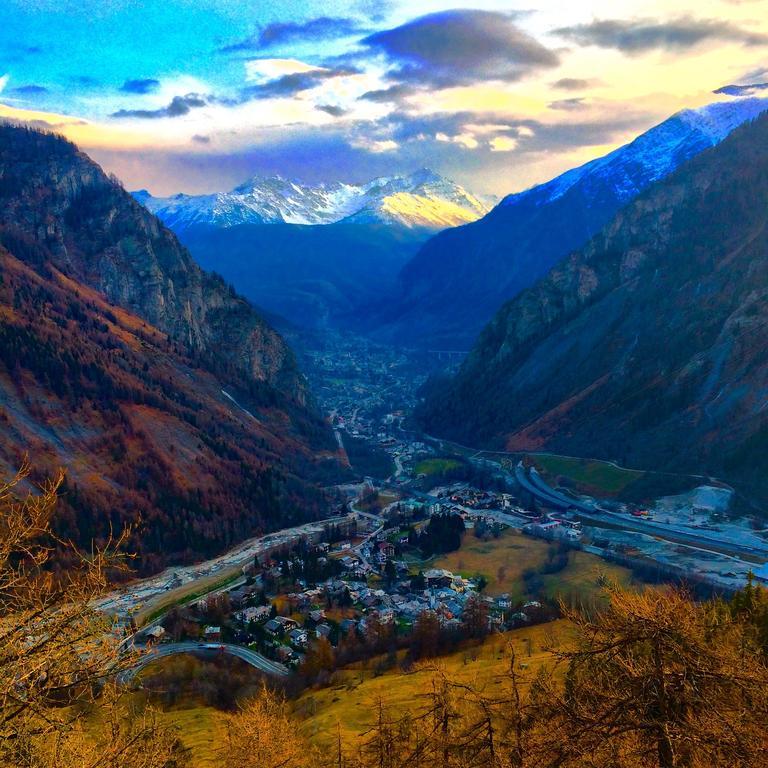 Hotel La Grange Courmayeur Buitenkant foto